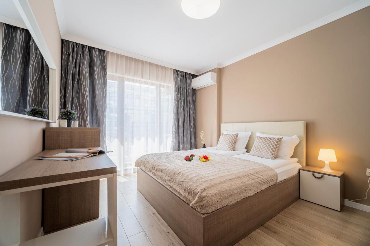 Comfy Luxury Center Apartment Varna Exterior photo