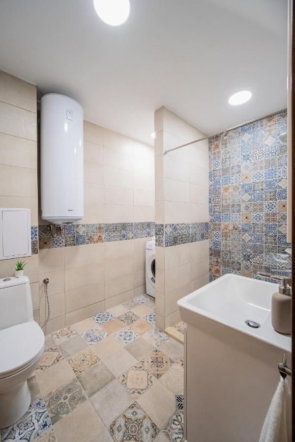 Comfy Luxury Center Apartment Varna Exterior photo